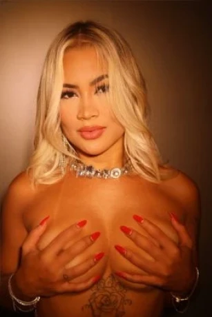 Lara Caldas — 2 / 5