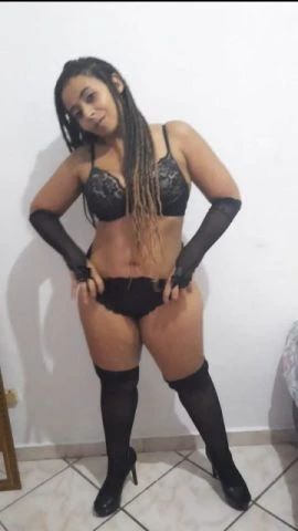 Ayla Barros — 6 / 9