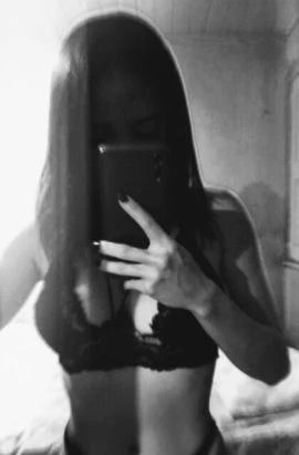 Polly Silva, Escort, Minas Gerais