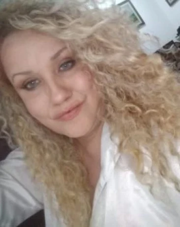 Mari Roman — 3 / 5