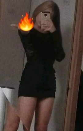 Emily Medeiros — 5 / 6