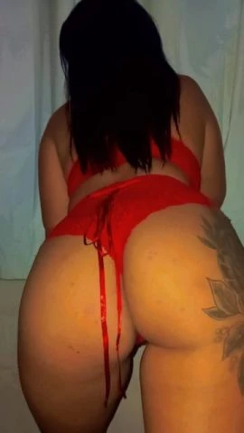 Débora Aguiar — 7 / 9