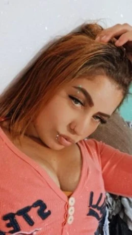 Amanda Emanuelle — 5 / 6