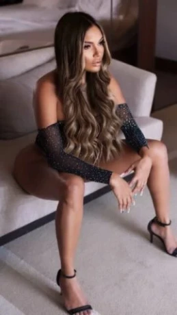 Sabrina Lemos — 7 / 9