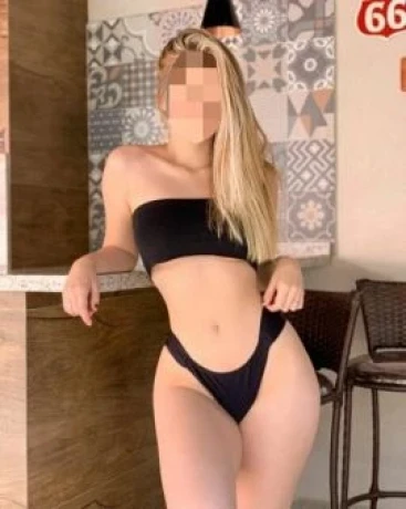 Loany Oliveira — 5 / 7