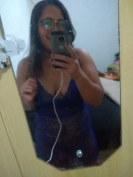 Katielly Ferreira — 2 / 5