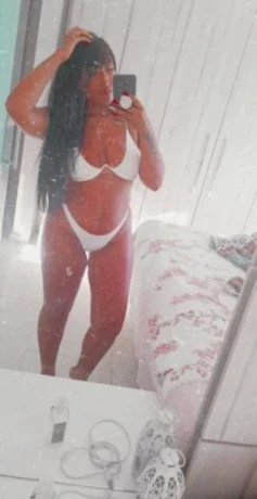 Lorrayne Santos — 1 / 4