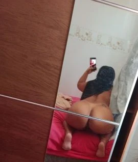 Leticia Nogueira — 2 / 5