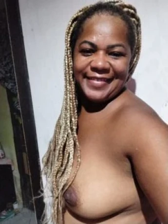 Jordana Soares — 4 / 5