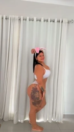 Michelle Dias — 4 / 5