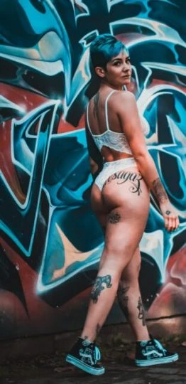Ana Dantas — 4 / 5