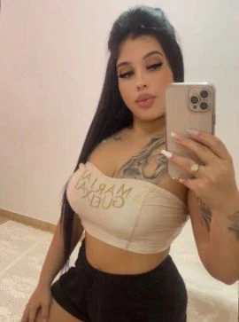 Manuela Dutra — 4 / 5