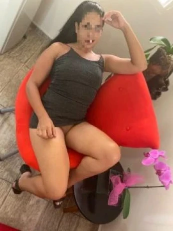 Flávia Martins — 7 / 9