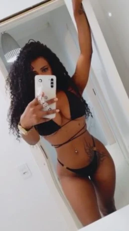 Luna Soares — 6 / 7