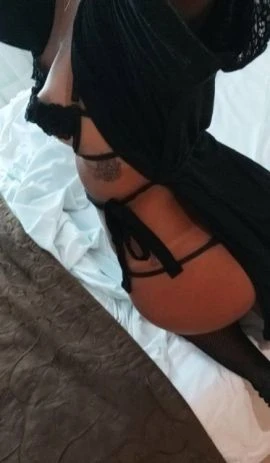 Larissa Domingues — 5 / 6