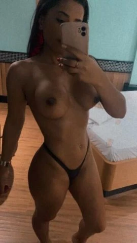 Sarah Dias, Escort, Santa Catarina