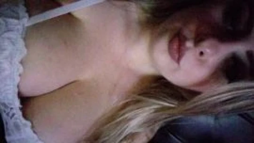 Sarah Amorim — 1 / 4