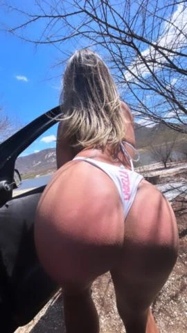Loren Castro, Escort, Bahia