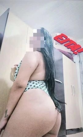 Ágatha Melissa — 8 / 9