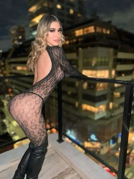 Kiara — 7 / 9