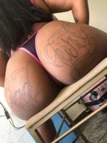 Fernanda Lima — 2 / 5