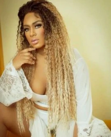 Ravenna Ferrari — 8 / 9