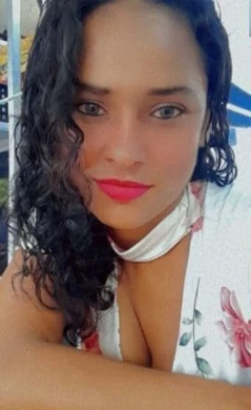 Elisa Santos — 3 / 4