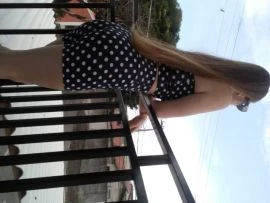Lara Maya — 2 / 4