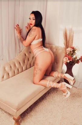 Lari Biank — 6 / 9