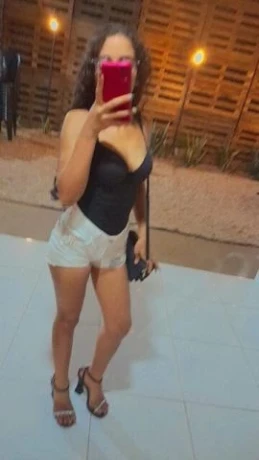 Tata Cunha — 4 / 5