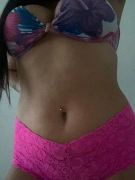 Ariana Lemos — 4 / 5