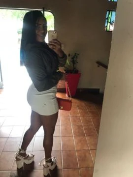 Alexia Cortes — 3 / 9