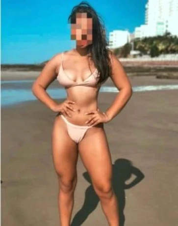 Eduarda Linhares — 8 / 9