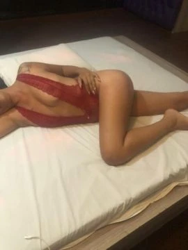 Babbi Dias, Escort, Minas Gerais