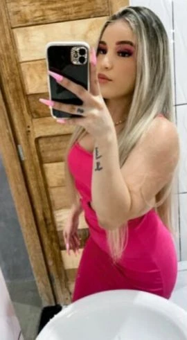 Gaby Silva — 3 / 4