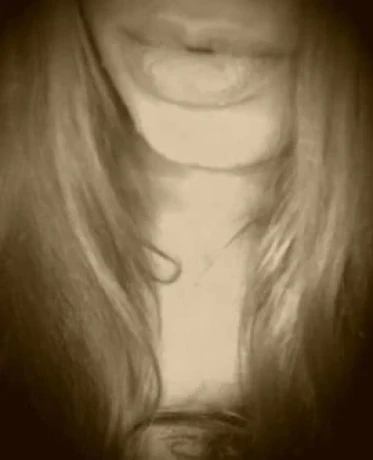 Linda Bettencourt — 1 / 7