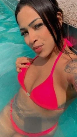 Karol Torres — 4 / 6