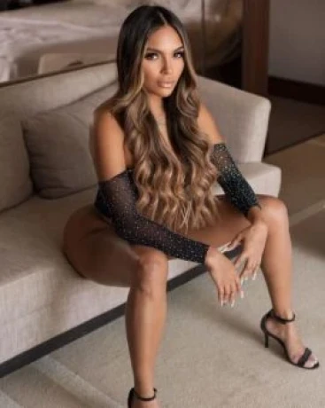 Sabrina Lemos — 3 / 9