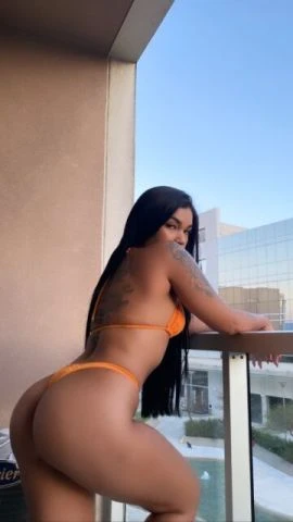 Yara Rios — 4 / 9