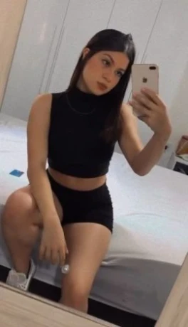 Liz Azevedo — 5 / 6