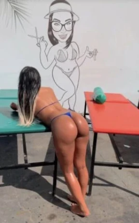 Emilly Ferraz — 2 / 5