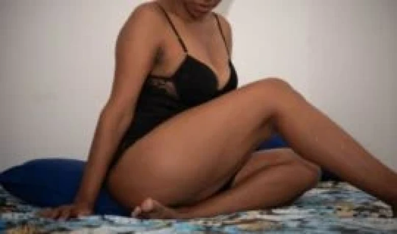 Mayara Silva — 6 / 9