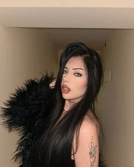 Victoria — 7 / 9