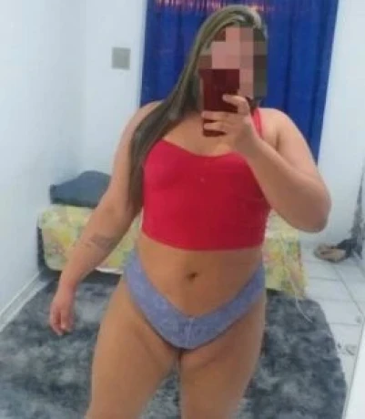 Bianca Brandão — 6 / 9