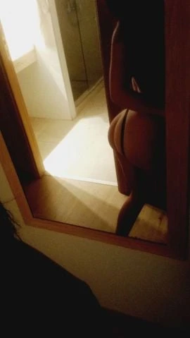 Yasmin — 6 / 8