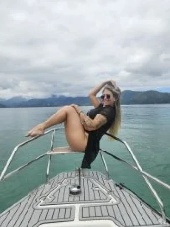 Kristal Stefanini — 3 / 8