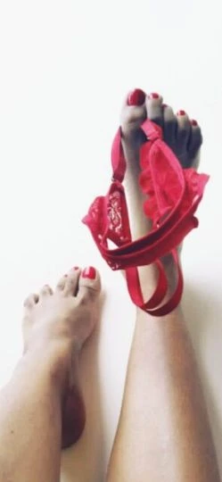 Glória Padilha, Escort, Goiânia