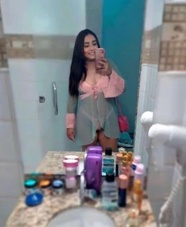 Helen delConti — 4 / 6