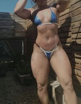 Anitta Carvalho — 2 / 5