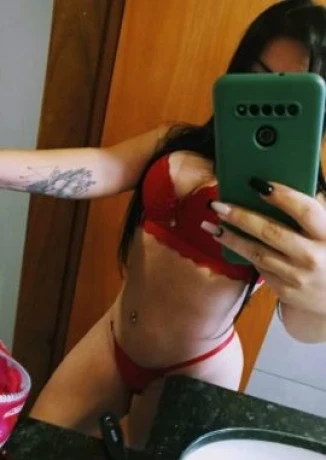 Bruninha Pimenta — 3 / 5